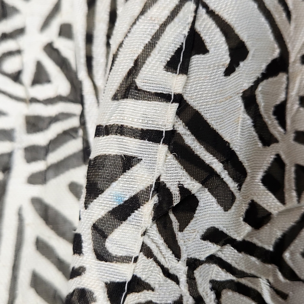 Chico's Geometric Black and White Open Jacket - Picture 4 of 6